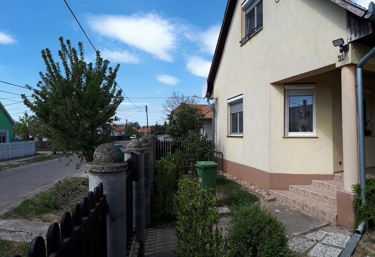 Dyta1 Apartman Leilighet Hajdúszoboszló Eksteriør bilde